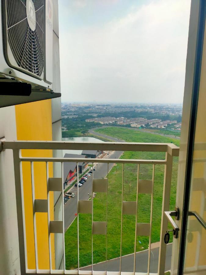 Apartemen Sunset View Mdn Free Wifi Full Furnish And View Bekasi